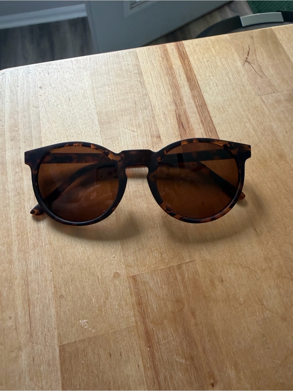 Goodr Tortoiseshell Round Sunglasses - Brown Lenses